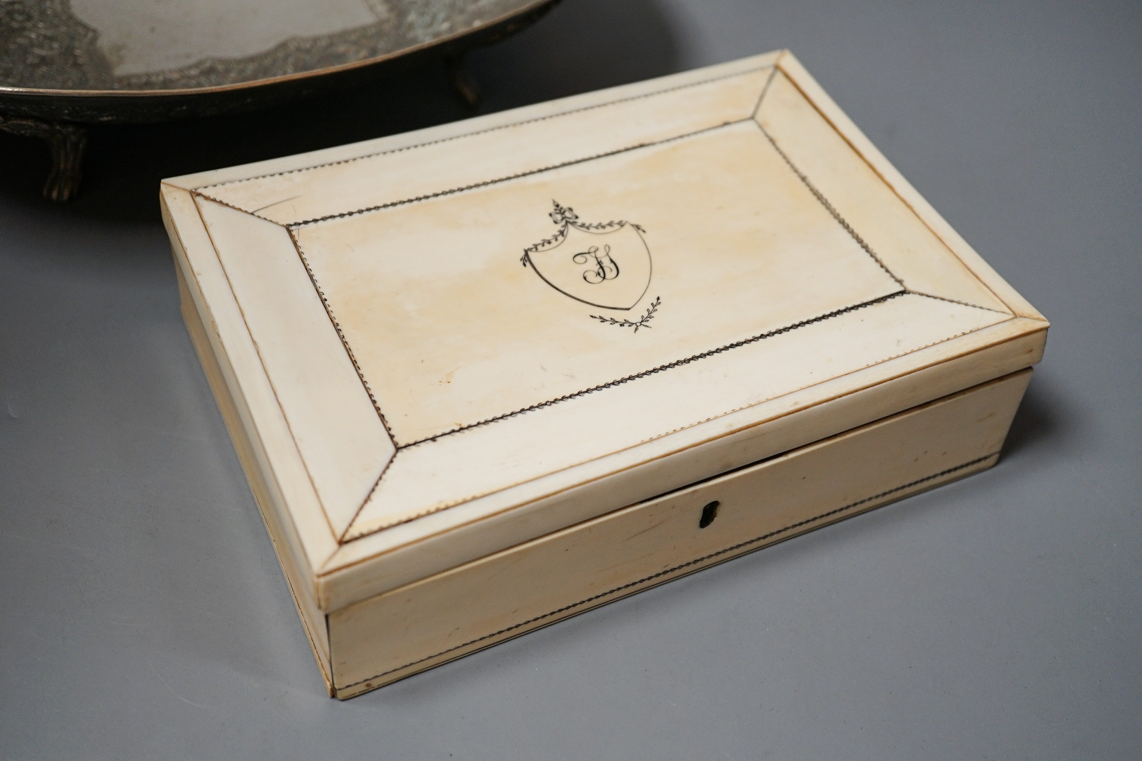 A Vizagapatam ivory veneered sandalwood box, 20.5cm and a metal dish